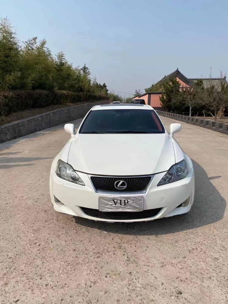 青岛08年雷克萨斯IS1