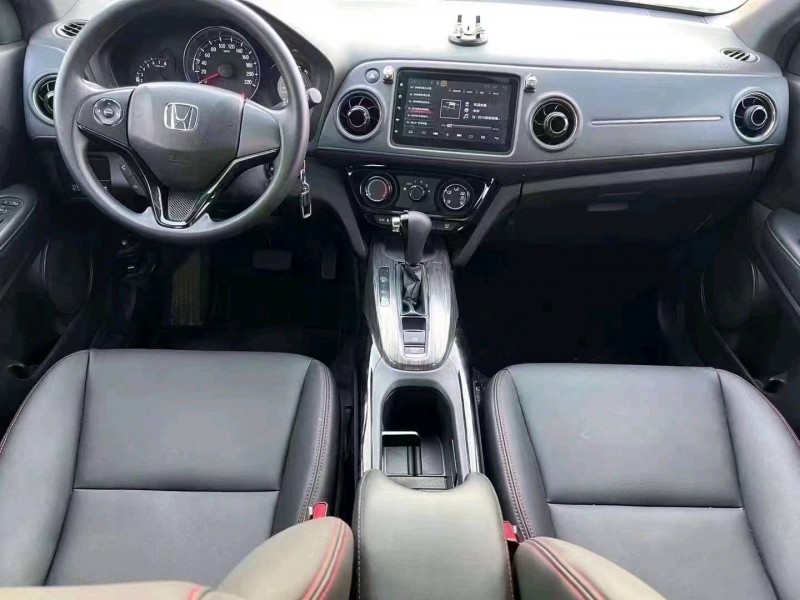 济宁18年本田XRV8