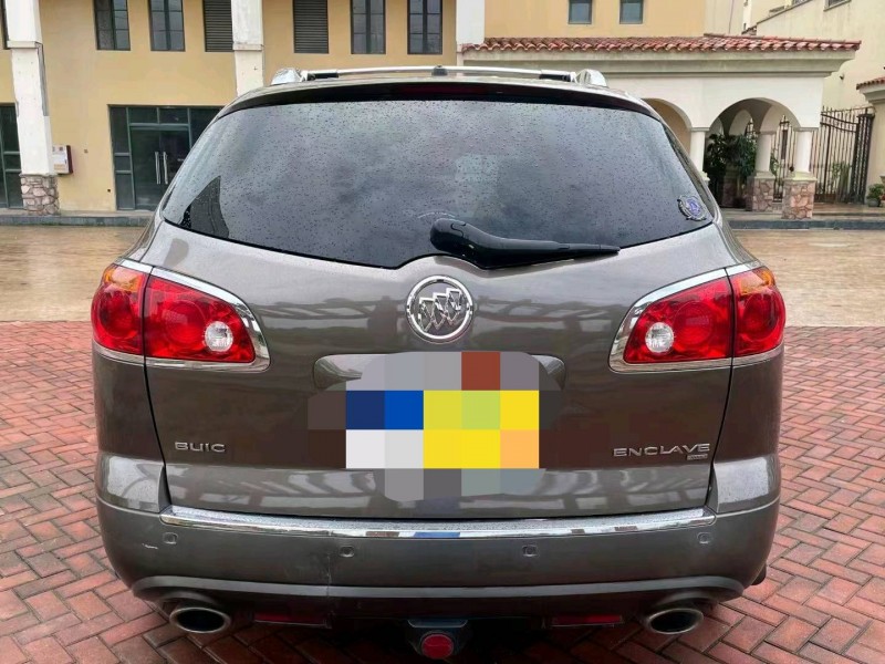 珠海13年别克昂科雷2