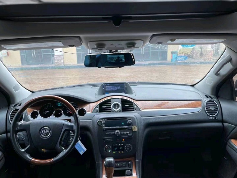 珠海13年别克昂科雷7