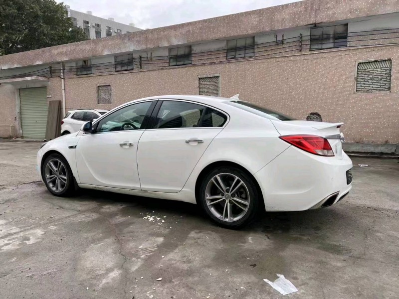 珠海13年别克君威6