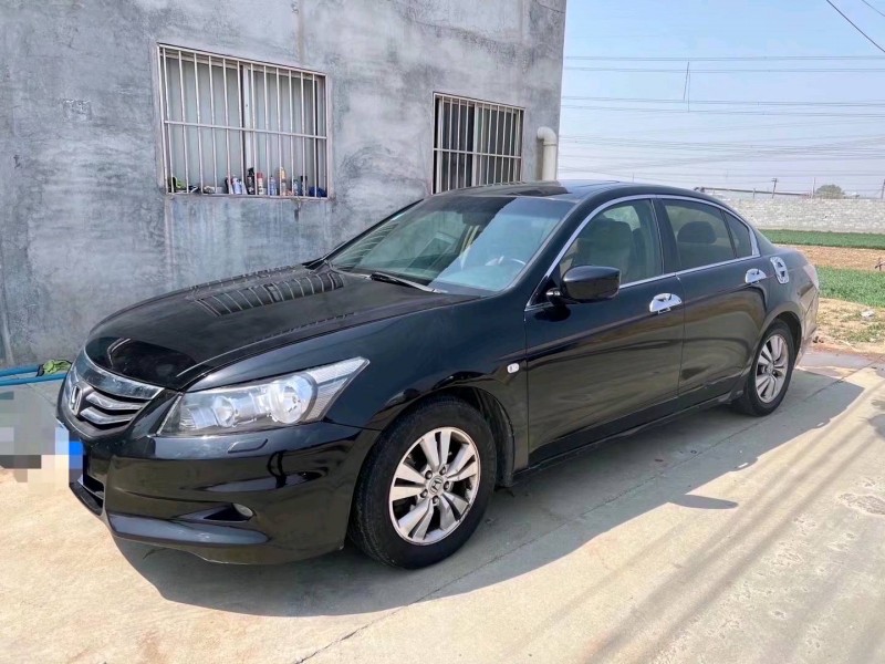 济南12年本田雅阁3