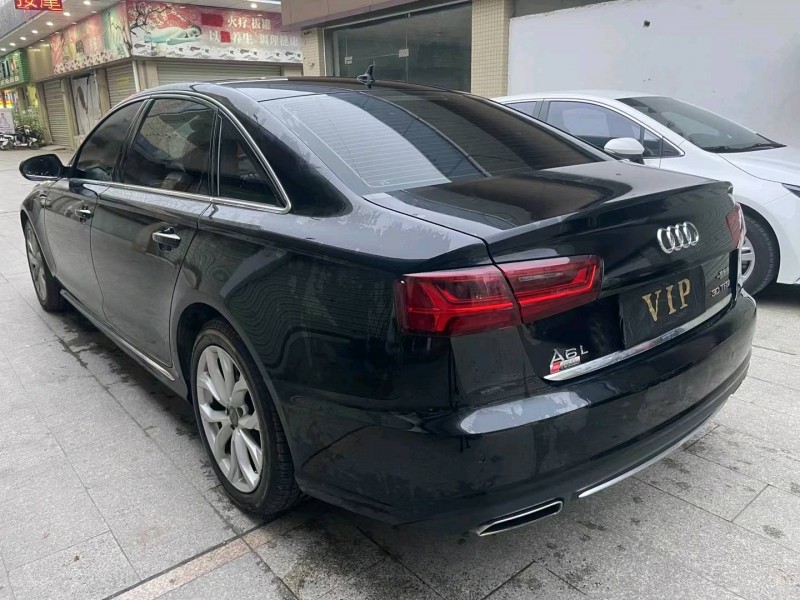 中山17年奥迪A6L3