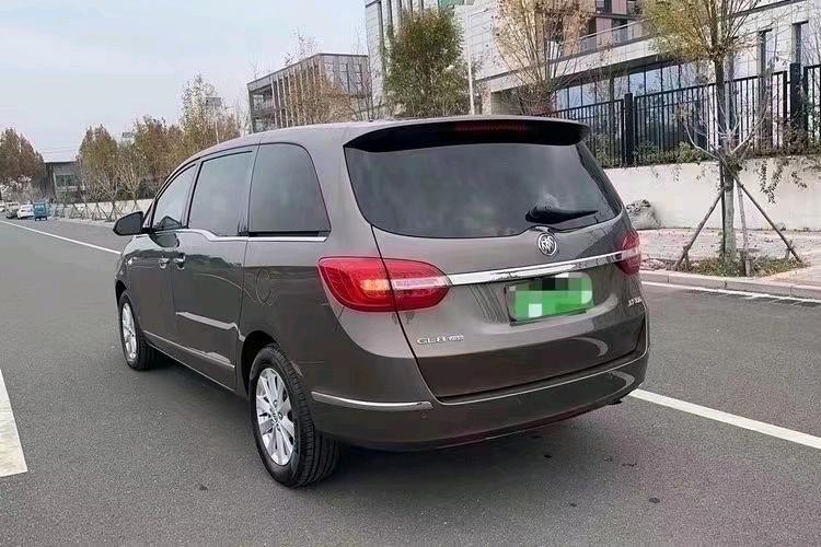 邢台17年别克GL83