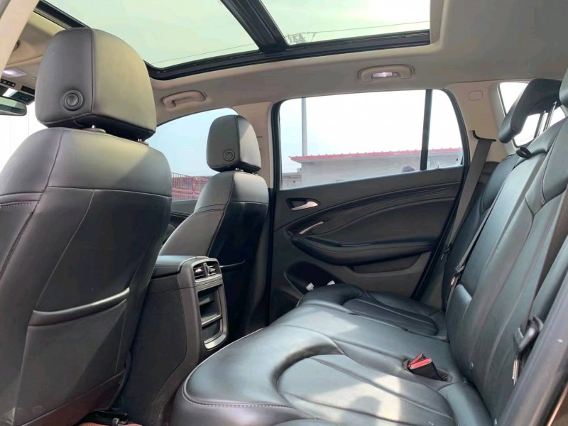 保定20年别克昂科威7