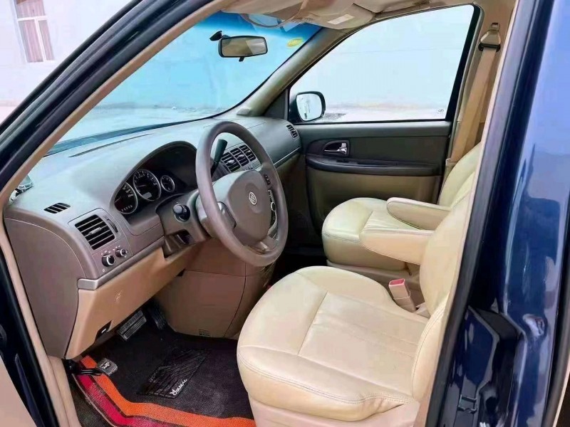 北京14年别克GL84