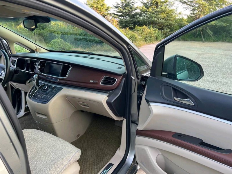 青岛15年别克GL84