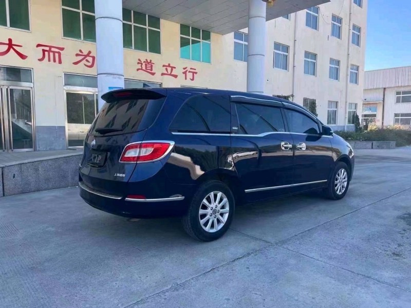 济宁12年别克GL83