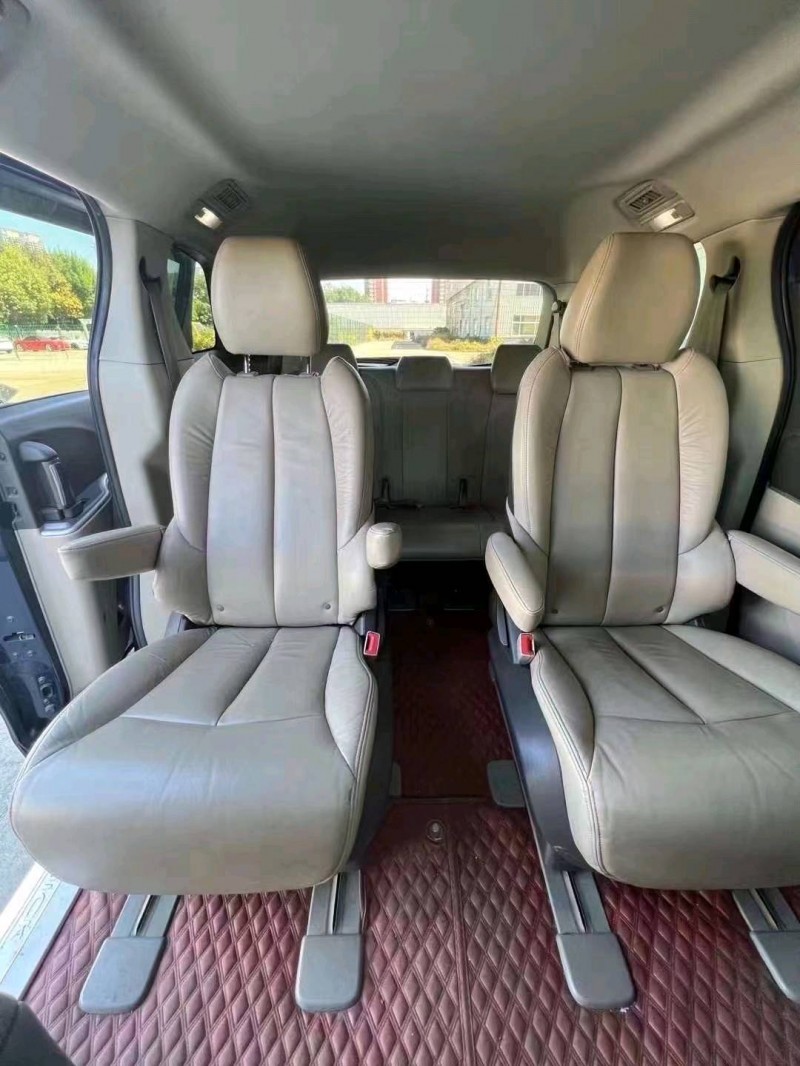 济宁12年别克GL85