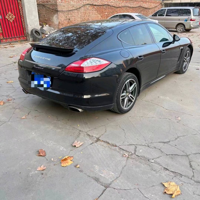 邯郸12年保时捷帕拉梅拉2