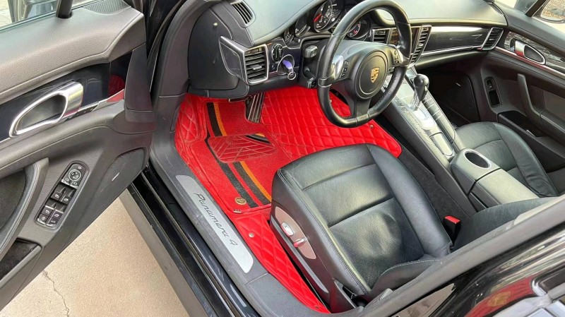 邯郸12年保时捷帕拉梅拉4