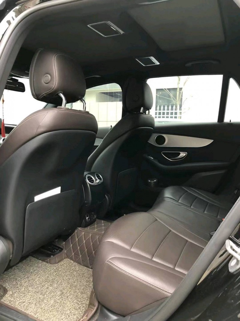 苏州19年奔驰GLC5