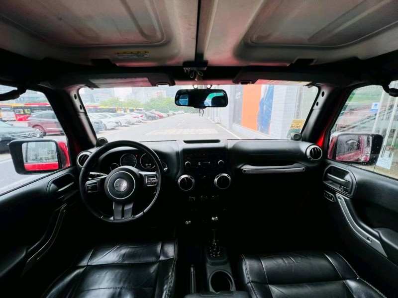 广州12年Jeep牧马人6