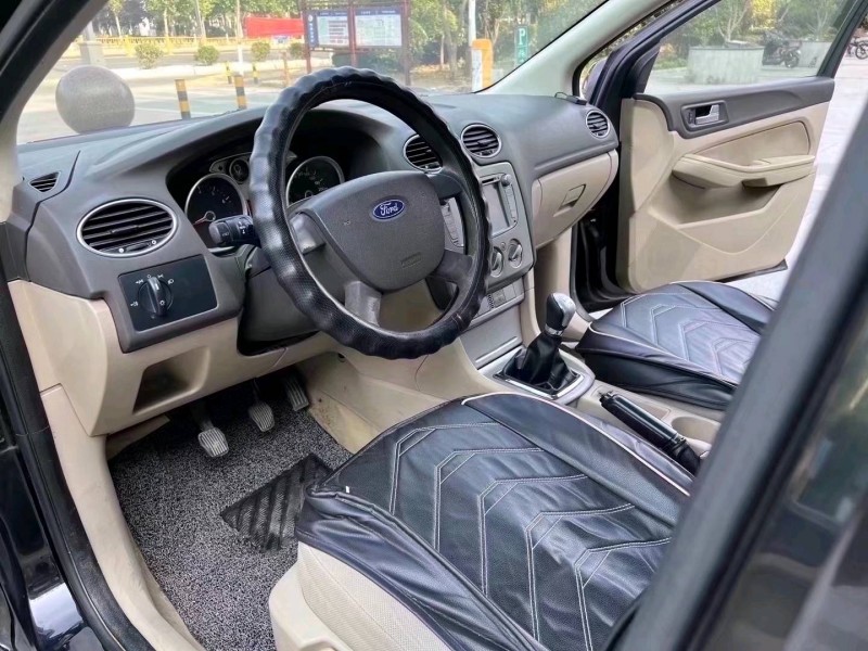 枣庄09年福特福克斯4