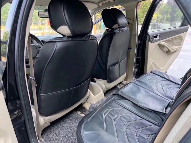 枣庄09年福特福克斯5