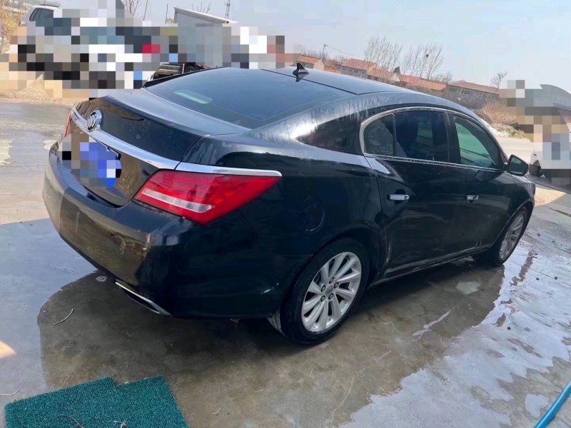 济南15年别克君越2