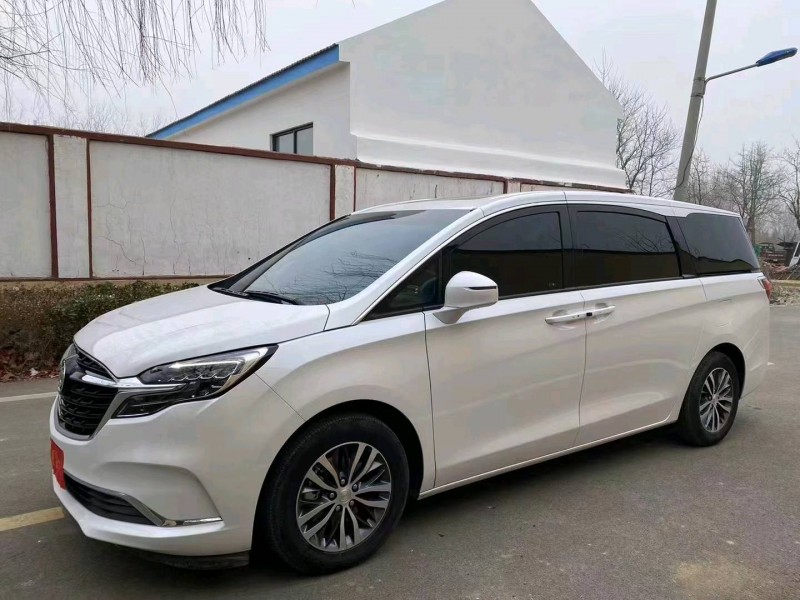 枣庄21年别克GL82