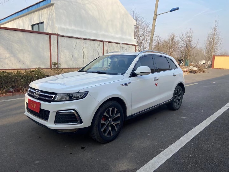 青岛17年众泰T6003