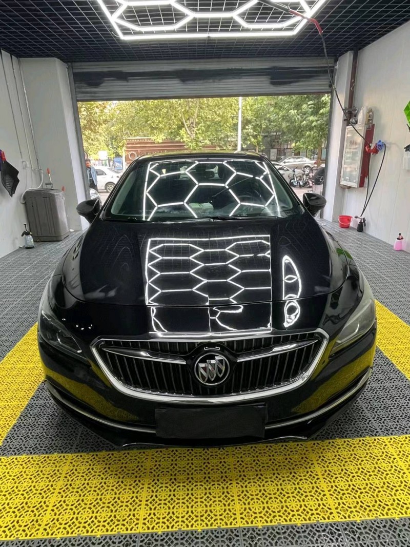 石家庄18年别克君越9