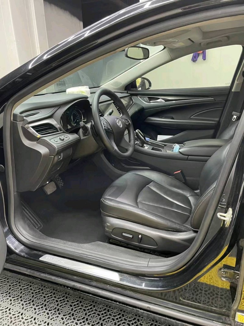 石家庄18年别克君越5