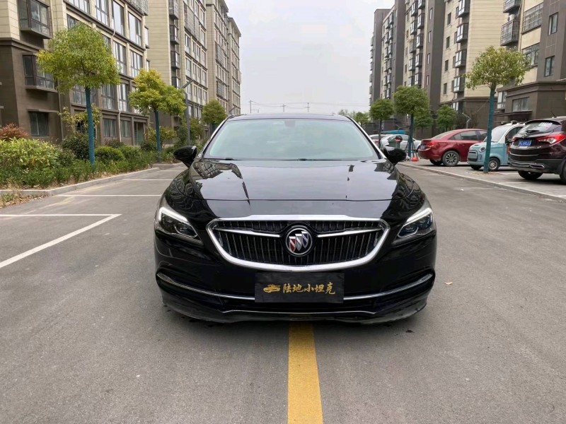 徐州19年别克君越9