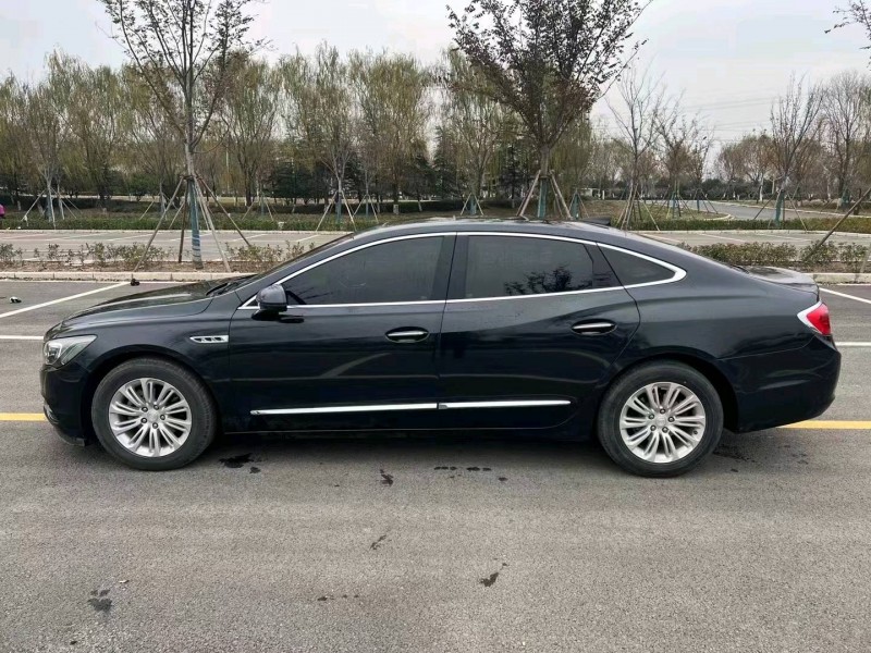 徐州20年别克君越7