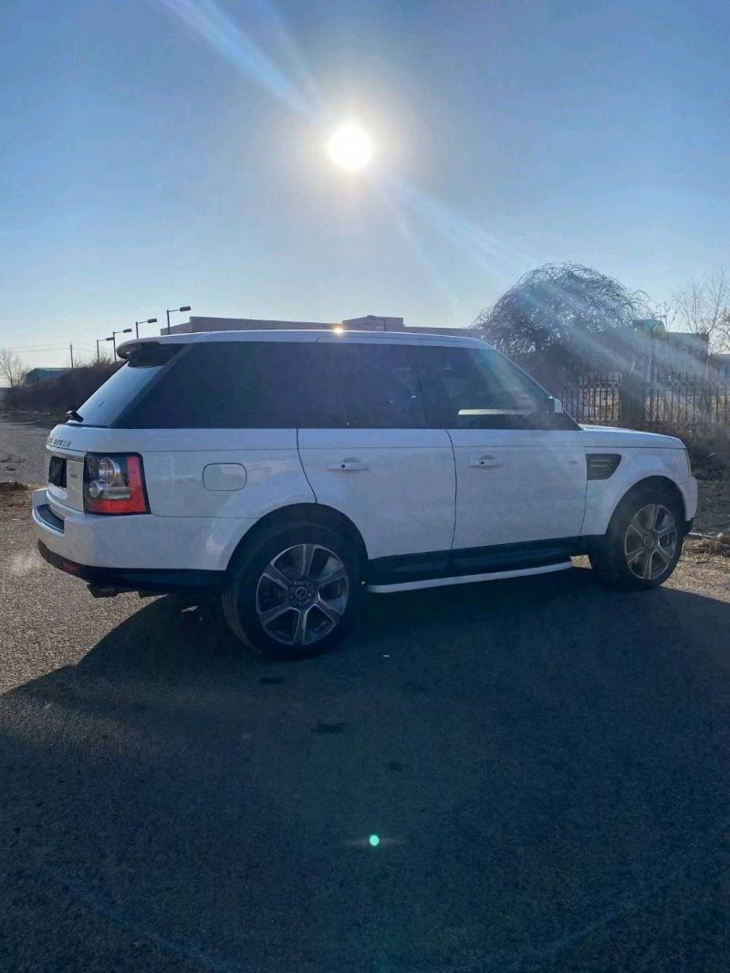 沈阳13年路虎揽胜运动9