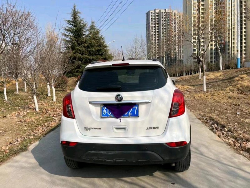 东营17年别克昂科拉3