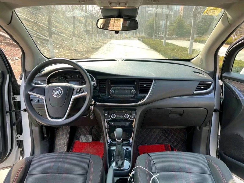 东营17年别克昂科拉2