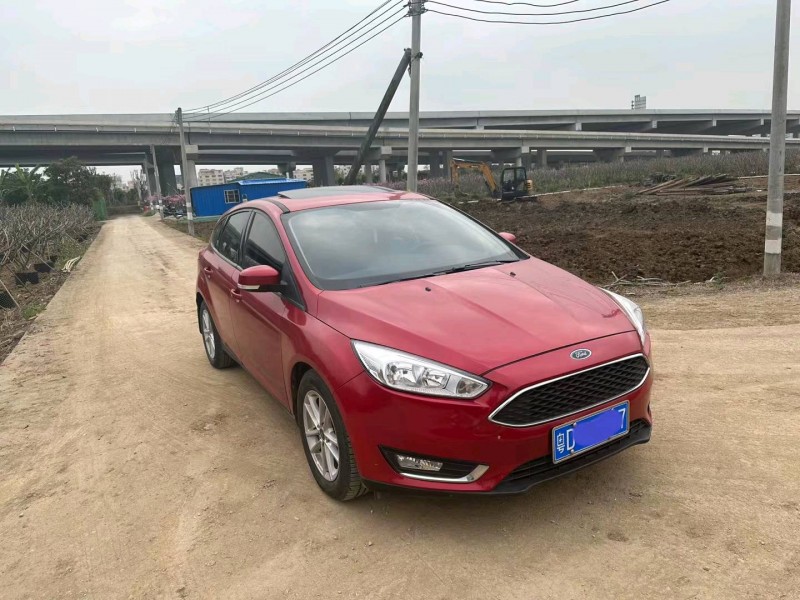 珠海16年福特福克斯7