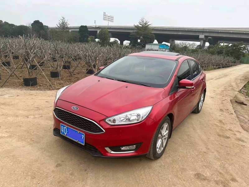 珠海16年福特福克斯5