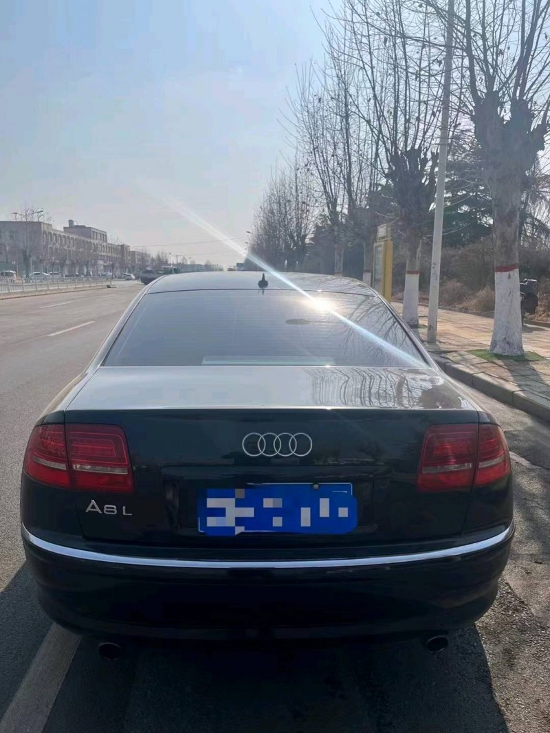 枣庄10年奥迪A8L5