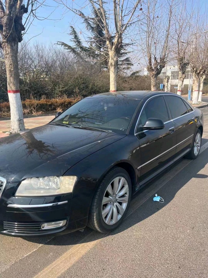 枣庄10年奥迪A8L7