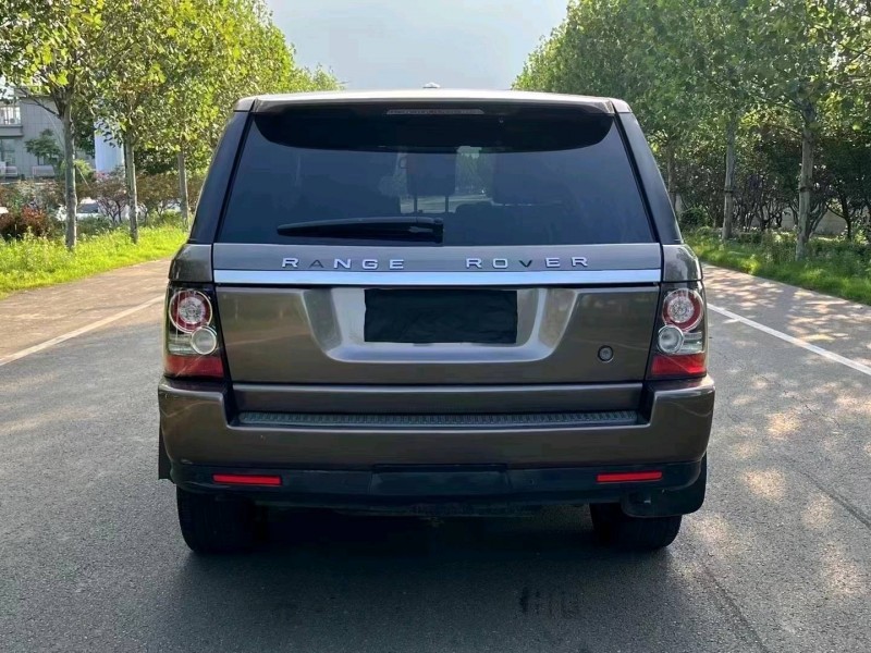 徐州12年路虎揽胜运动9