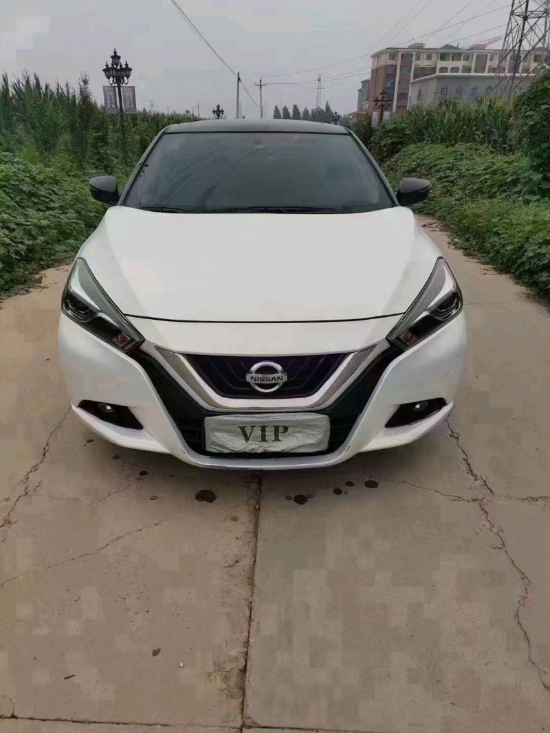 邯郸17年日产蓝鸟1