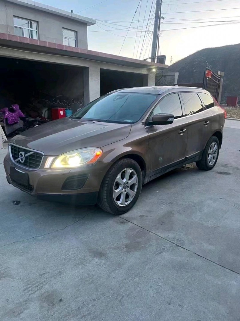 邯郸11年沃尔沃XC602