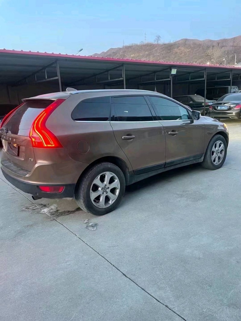 邯郸11年沃尔沃XC604