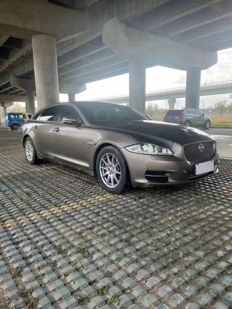 枣庄16年捷豹XJL3