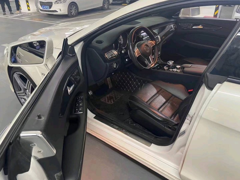 重庆13年奔驰AMG8