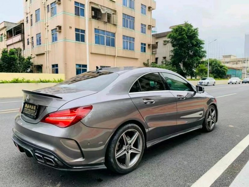 东莞17年奔驰CLA7