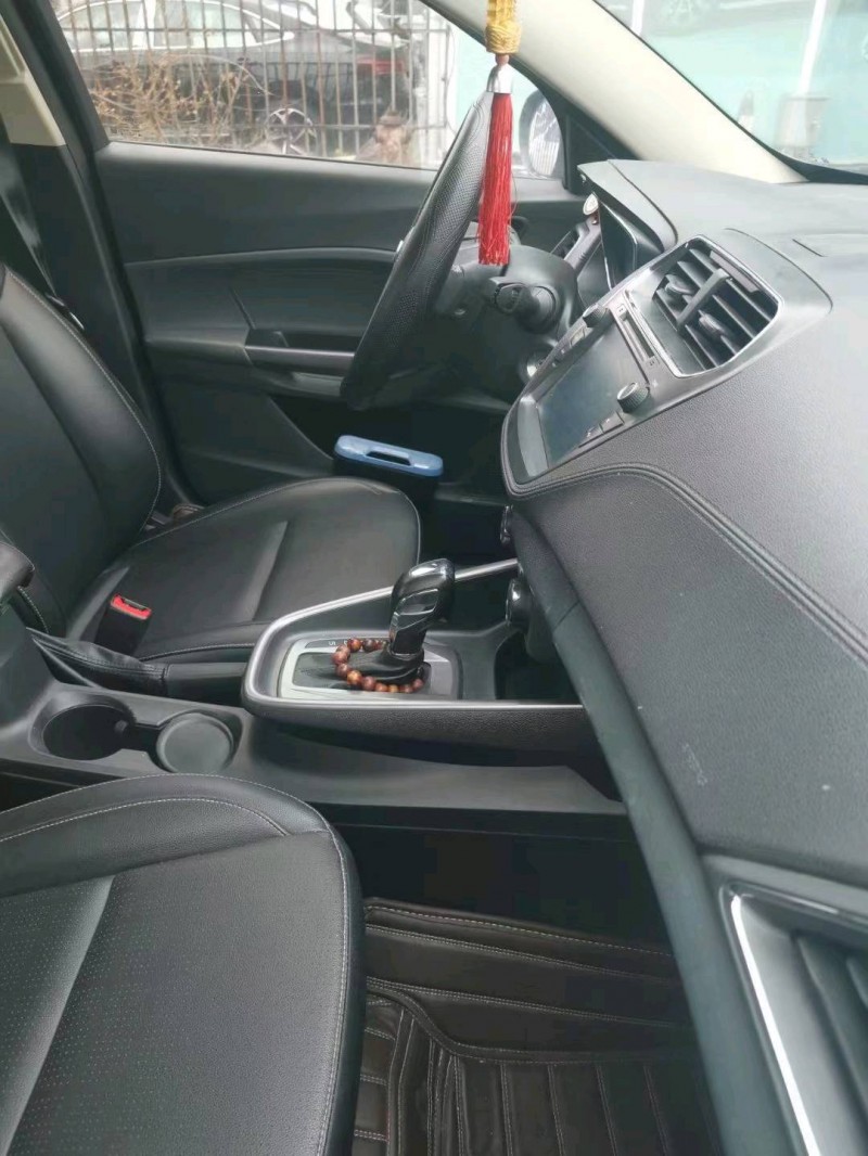 常州18年福特福睿斯3