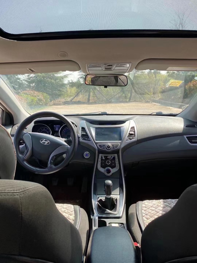 青岛17年现代朗动3