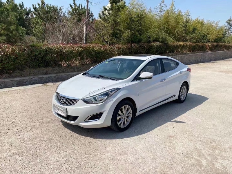 青岛17年现代朗动4