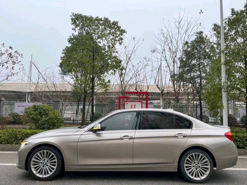 济南18年宝马3系7