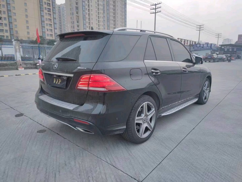 淮南18年奔驰GLE4