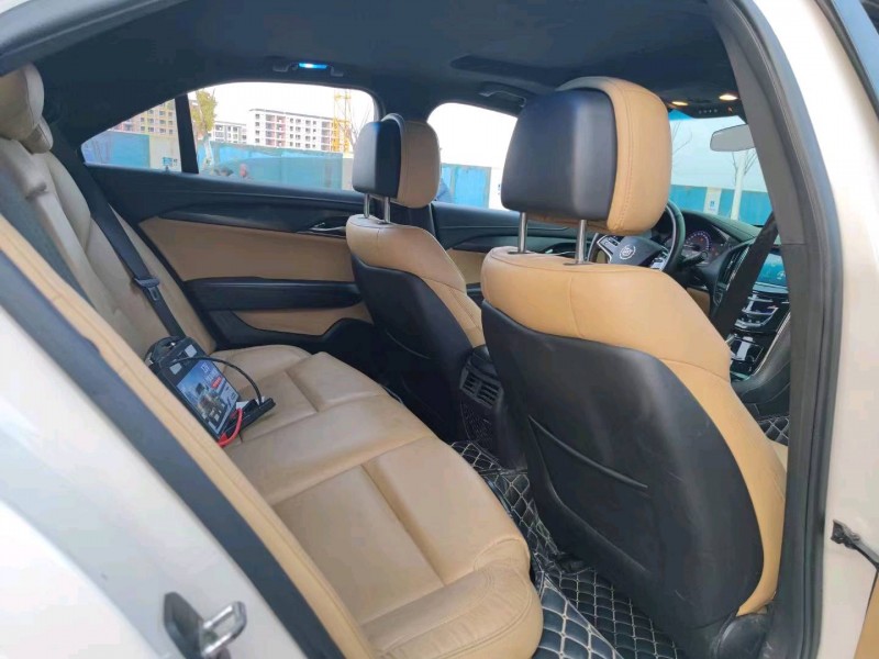 淮南14年凯迪拉克ATS7