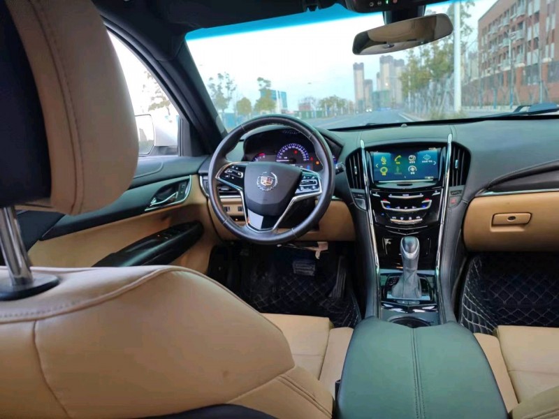 淮南14年凯迪拉克ATS8