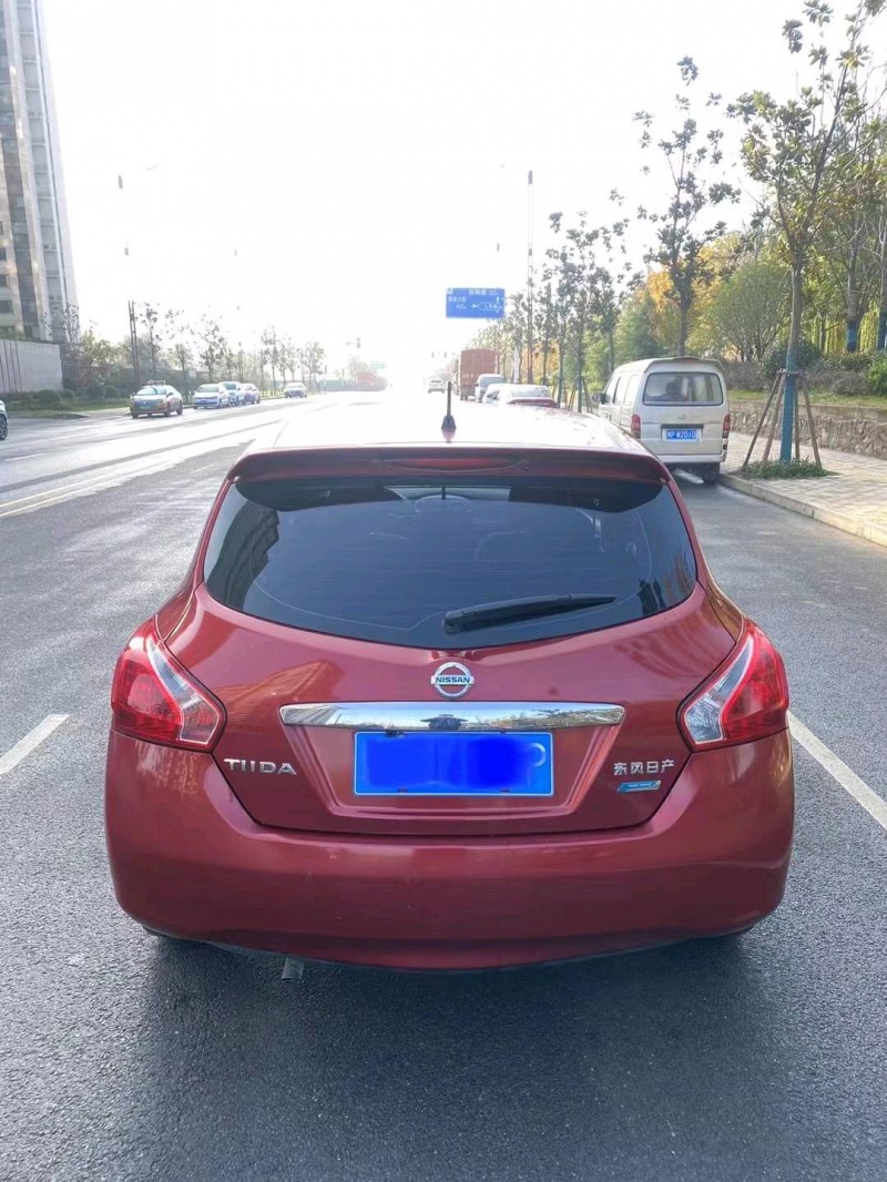 邯郸15年日产骐达1