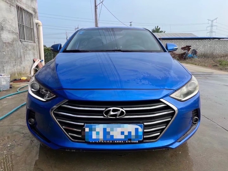 青岛16年现代领动9