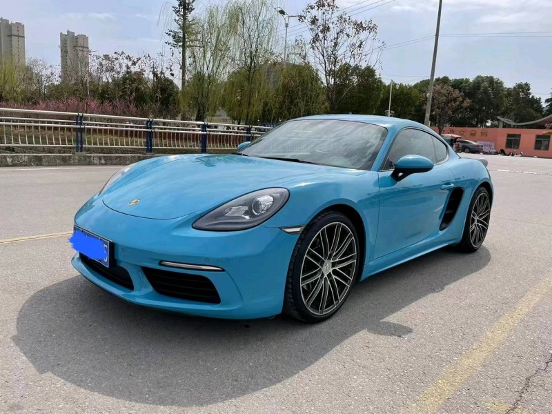 淮南17年保时捷7183